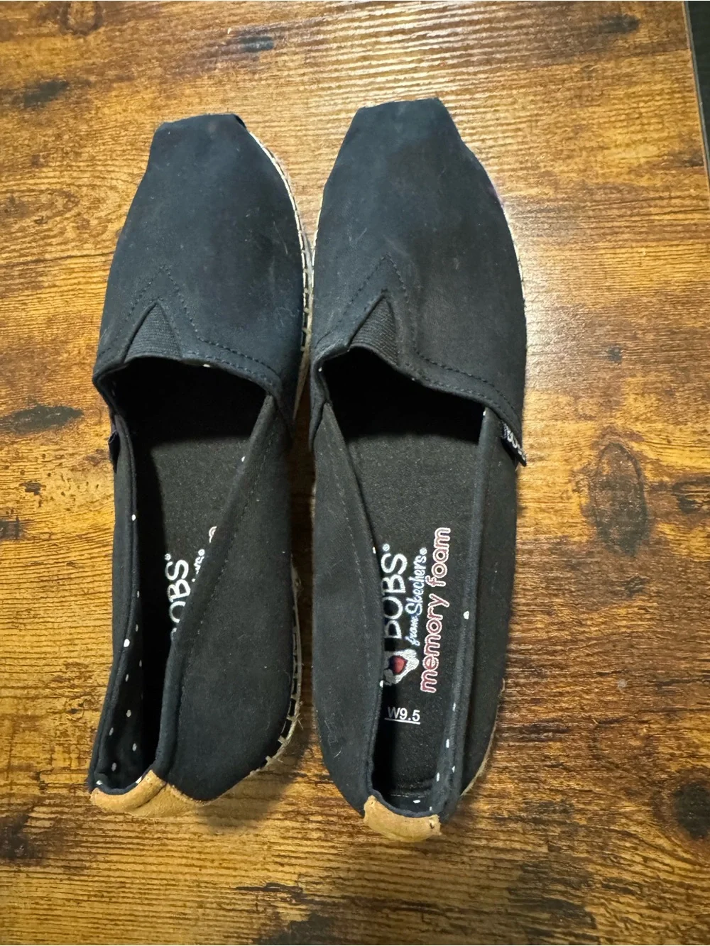Skechers BOBS Black Espadrille Slip-On Flats in size 9.5